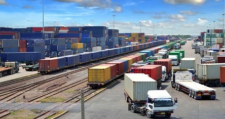 高效、安全、專業(yè)：深圳貨代公司的全程跟蹤服務(wù)