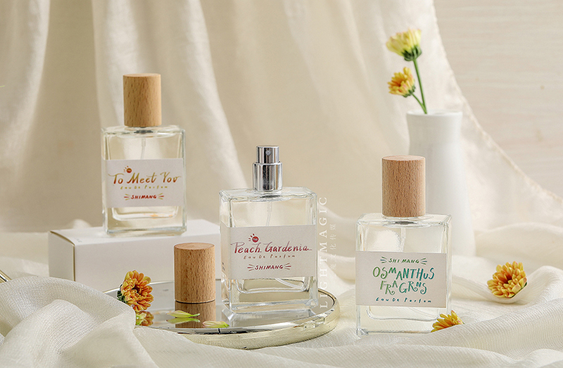 小香氛的大生意：御梵們?nèi)绾螕纹鸢賰|香氛市場(chǎng)？