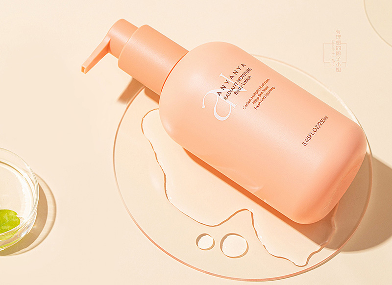 Dior“羽衣霓裳”杠上花西子，國際大牌也想做“中國風(fēng)”