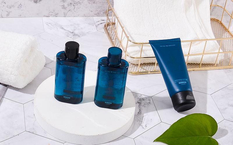 為什么越來越多行業(yè)選擇采用PET塑料包裝瓶？