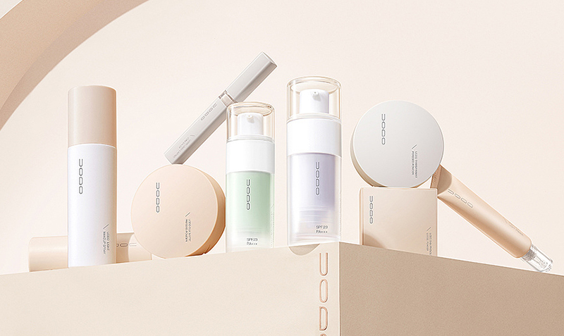 化妝品瓶口設(shè)計(jì)易開(kāi)啟與防泄漏的完美結(jié)合 化妝品瓶口設(shè)計(jì)易開(kāi)啟與防泄漏的完美結(jié)合